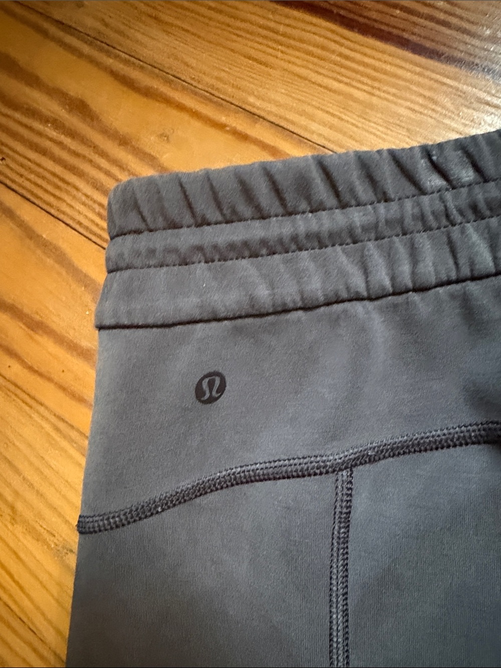 Women’s Brown Lululemon Softstreme Pants - Picture 5 of 5